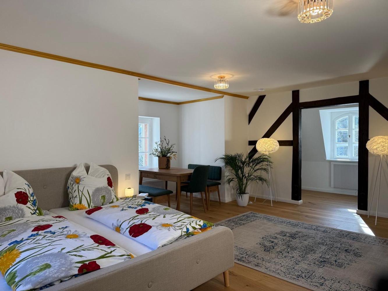 Schloss Zingst Querfurt Zewnętrze zdjęcie